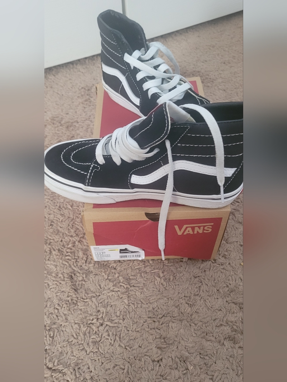 Boys Vans Sk8-Hi Black and White High-Top Sneakers Sz 2.5